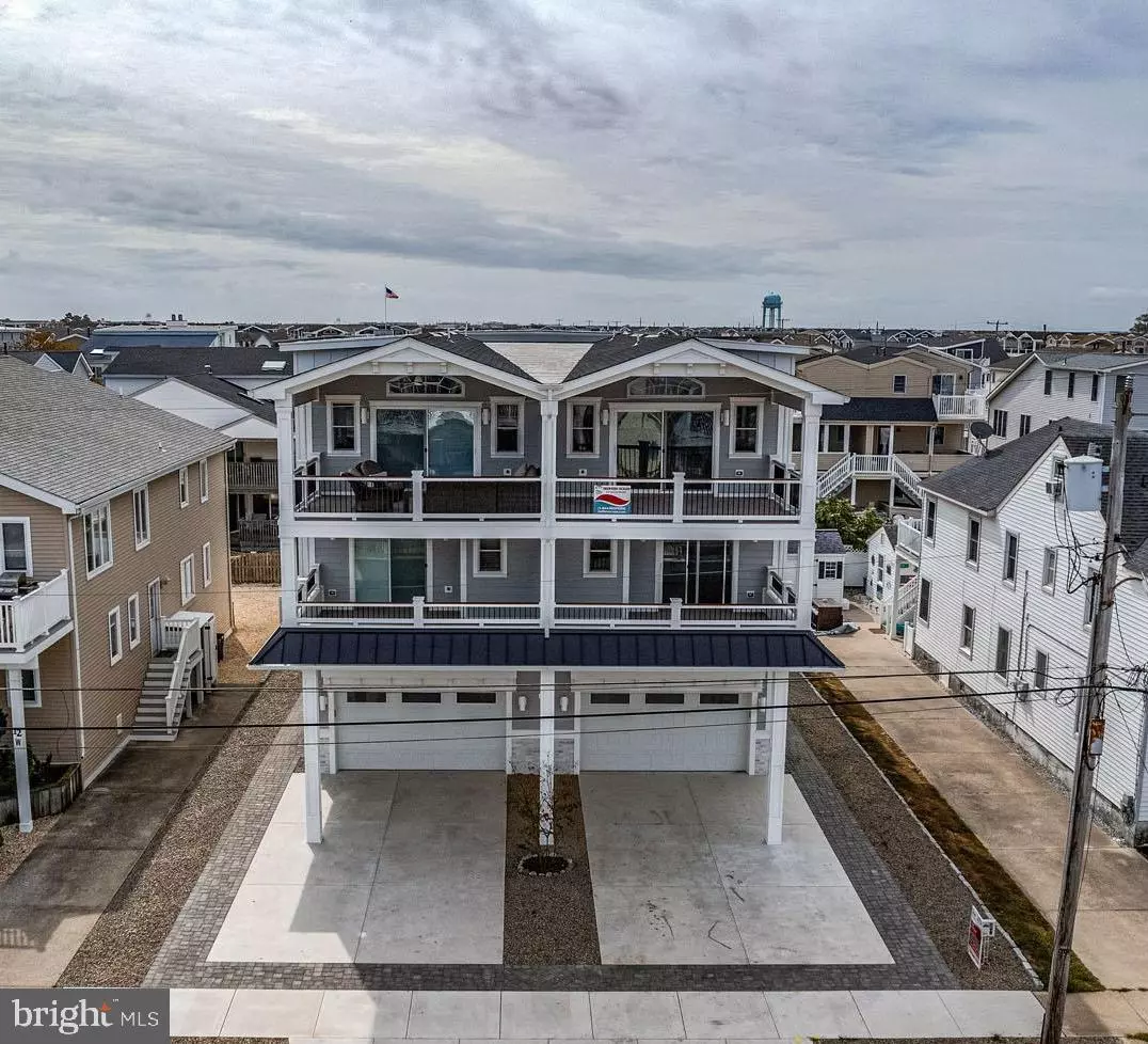 Sea Isle City, NJ 08243,16 67TH ST W