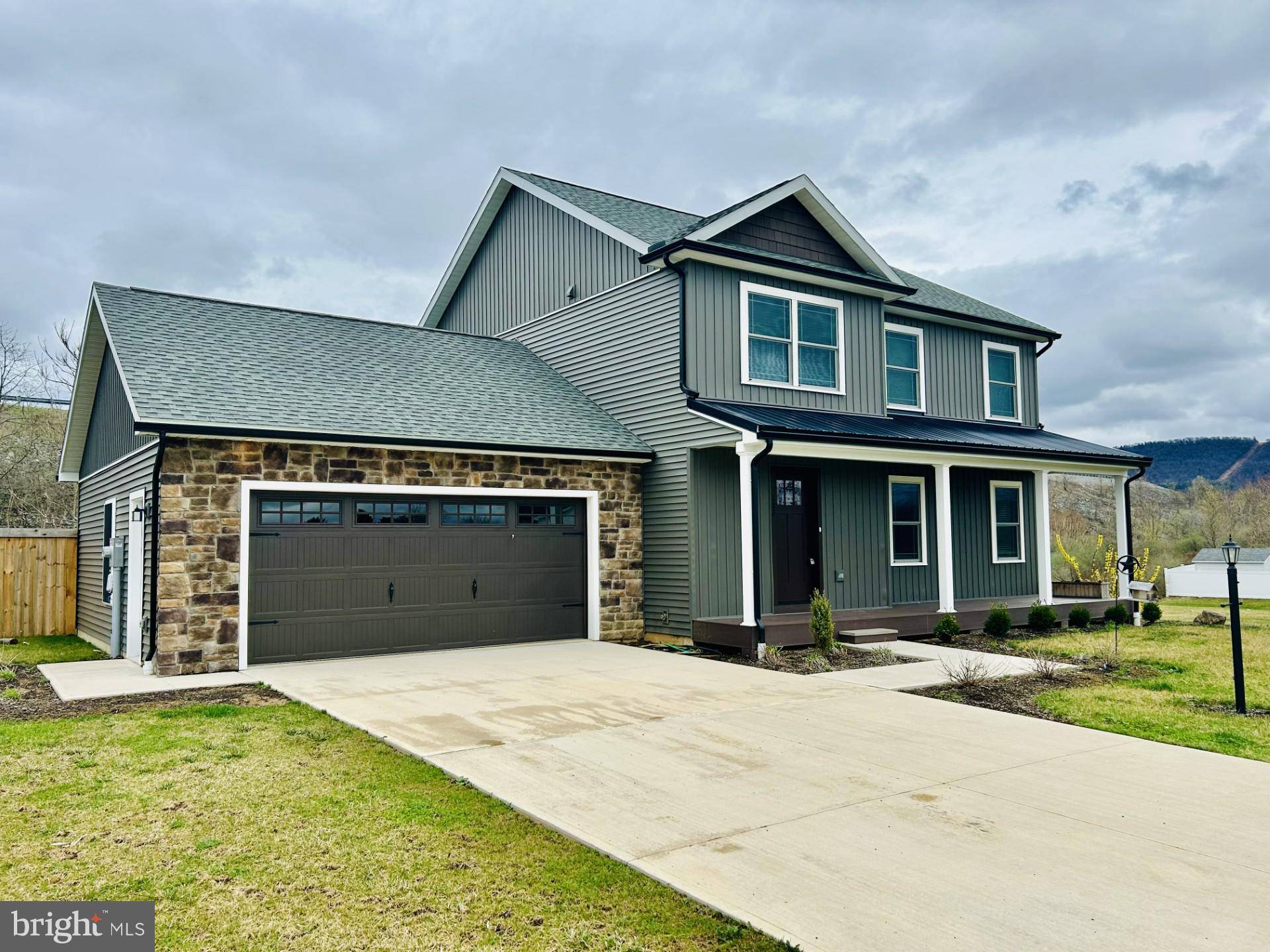 Bellefonte, PA 16823,282 LIMESTONE DR