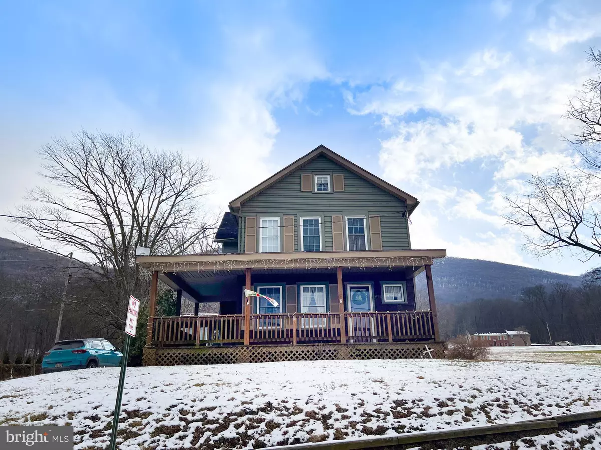 Lewistown, PA 17044,674 PINE GLENN RD
