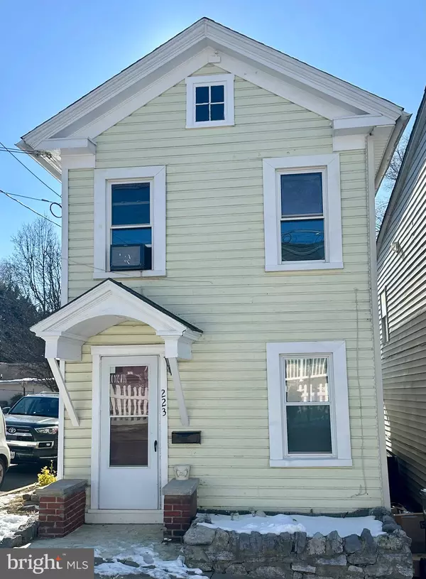 223 BAKER ST, Winchester, VA 22601