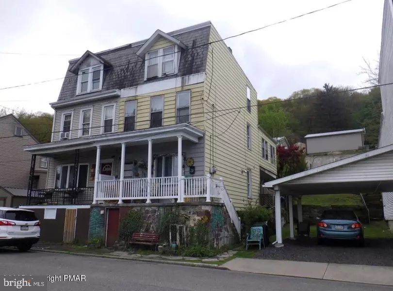 350 E BACON ST, Pottsville, PA 17901