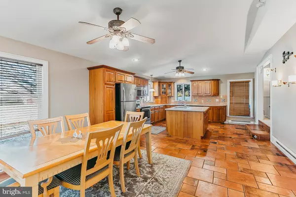 Bethlehem, PA 18017,1229 SOUTH BLVD