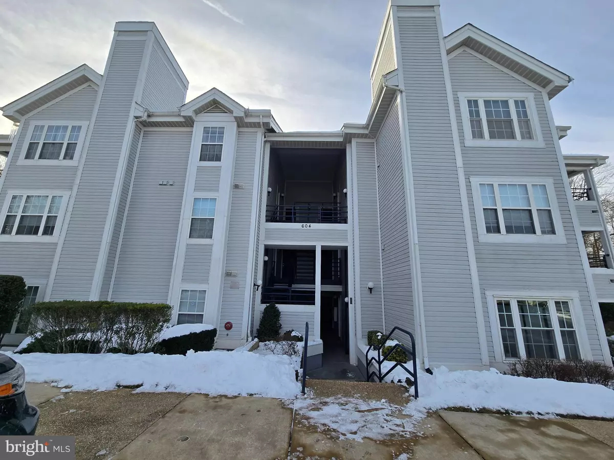 Odenton, MD 21113,604 ROLLING HILL WALK #203