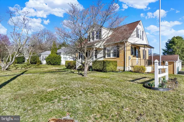 Stewartstown, PA 17363,5 FULTON AVE