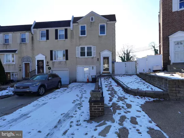 2826 WOODBRIDGE RD, Philadelphia, PA 19114