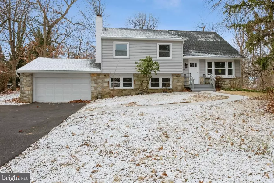 210 CORNWALL DR, Chalfont, PA 18914