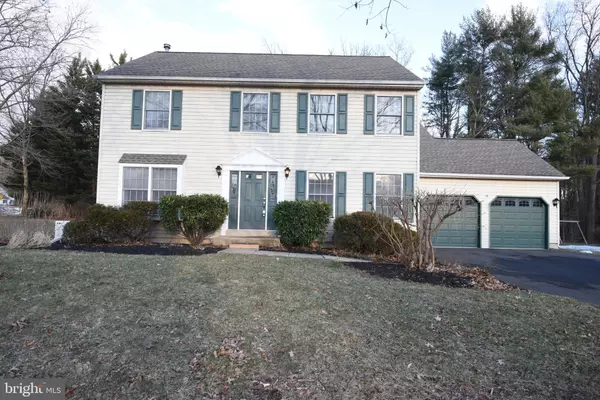 253 FOX CHASE LN, Doylestown, PA 18901