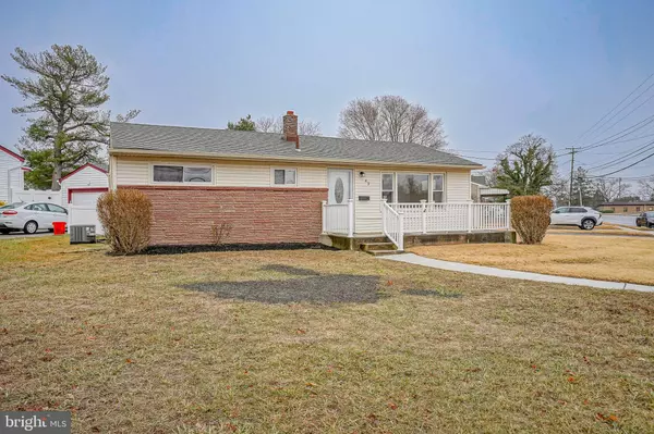 43 FAIRMOUNT DR, Glassboro, NJ 08028