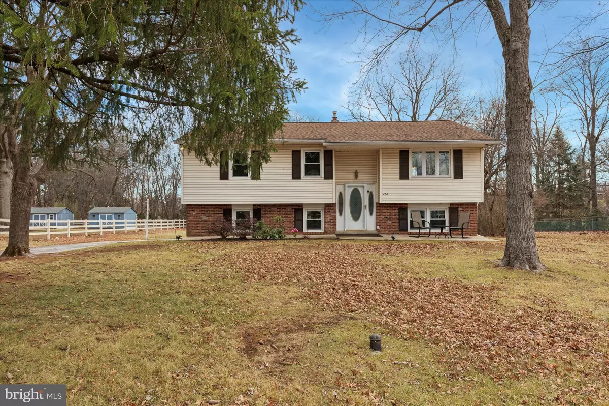 Norristown, PA 19403,424 JENNIFER LN