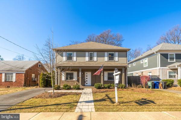 1922 S POLLARD ST, Arlington, VA 22204