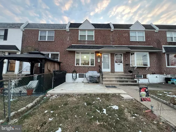 2134 ROBBINS AVE, Philadelphia, PA 19149