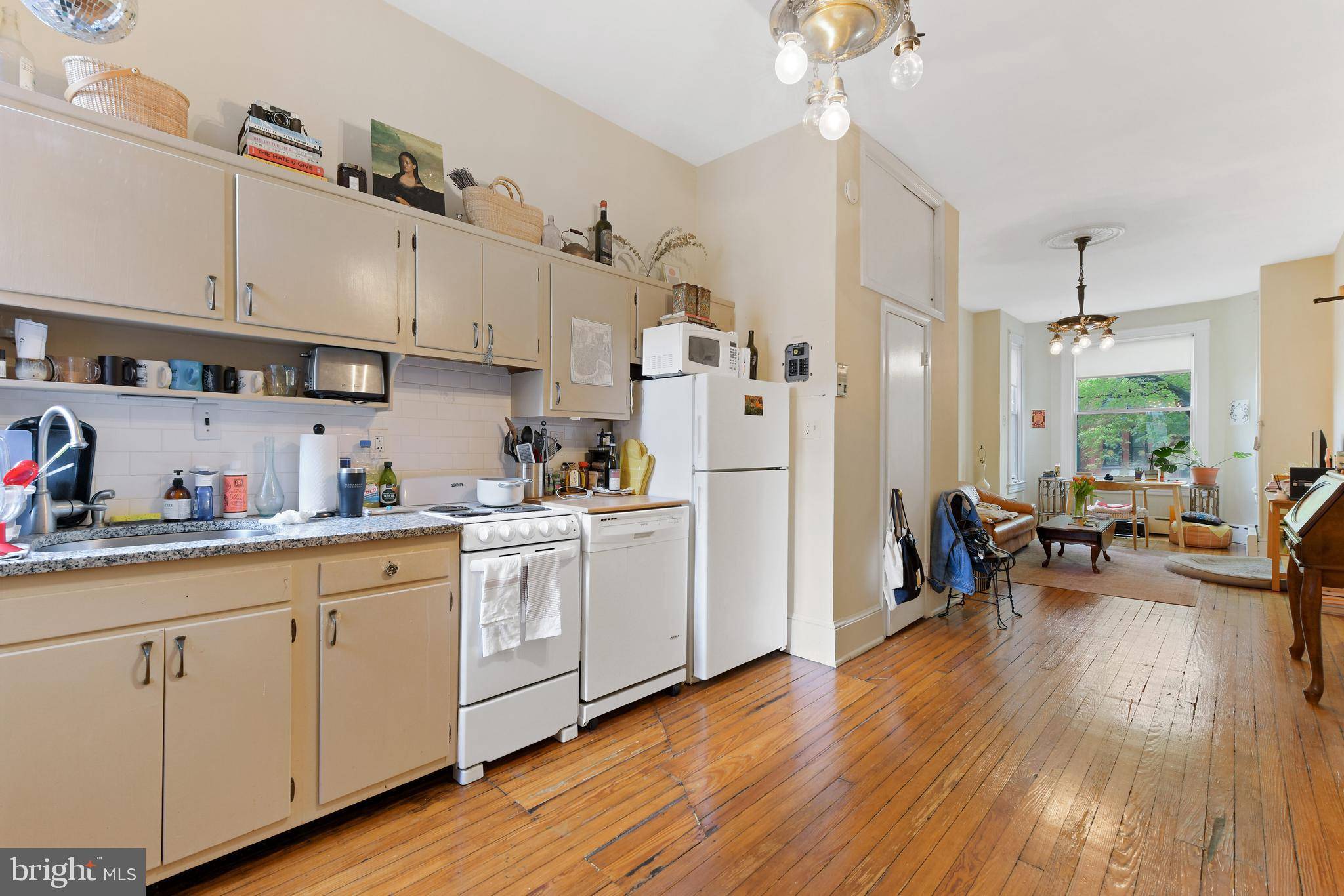 Washington, DC 20002,113 5TH ST NE