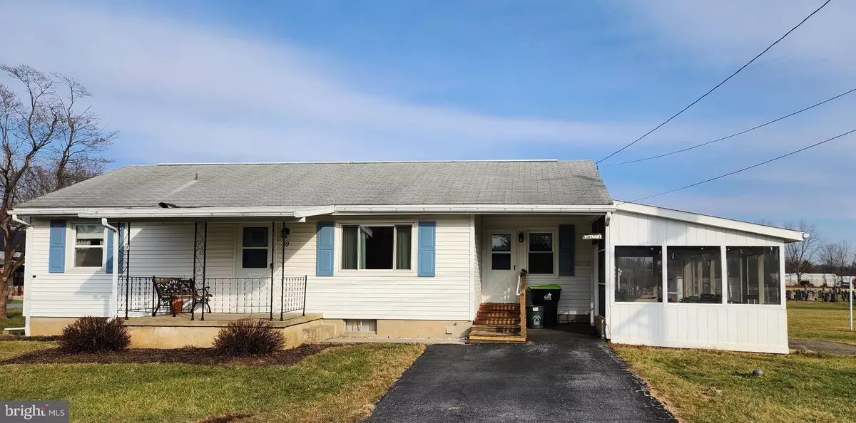 Lebanon, PA 17042,49 OAK LN