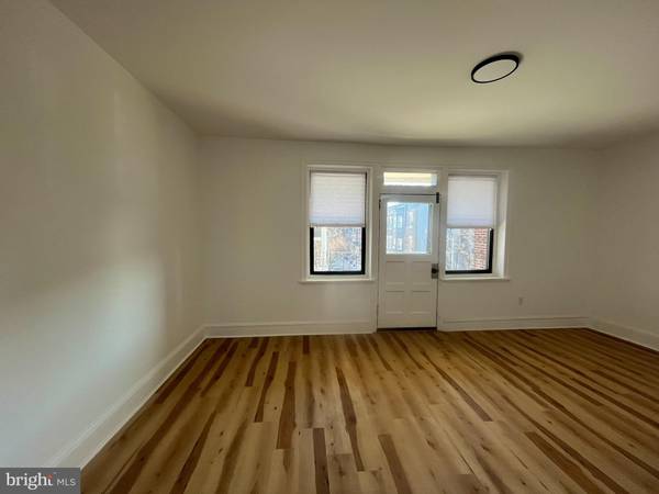 Philadelphia, PA 19104,4417 WALNUT ST #3F