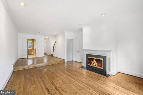 5310 CONNECTICUT AVE NW #2, Washington, DC 20015