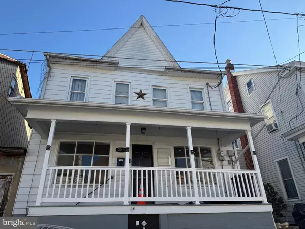 223 N VINE, Shamokin, PA 17872