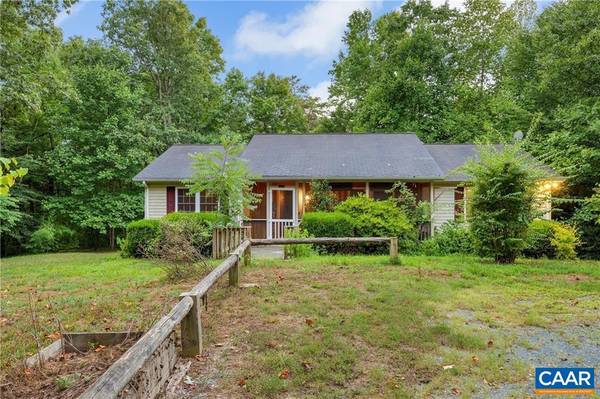 3046 HELLS BEND RD, Palmyra, VA 22963