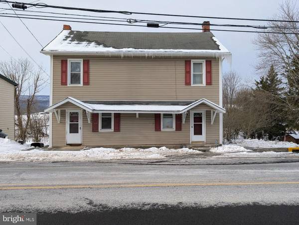 4063-65 CORTLAND DR, New Paris, PA 15554