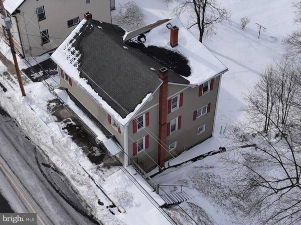 New Paris, PA 15554,4063-65 CORTLAND DR