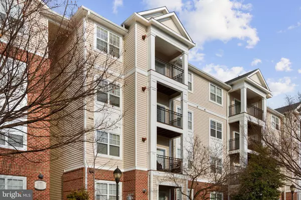 12957 CENTRE PARK CIR #203, Herndon, VA 20171