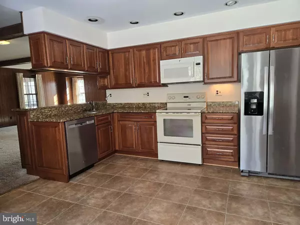 La Plata, MD 20646,409 BUTTERNUT CT