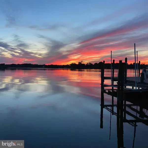 Hague, VA 22469,167 GRANDVIEW LNDG