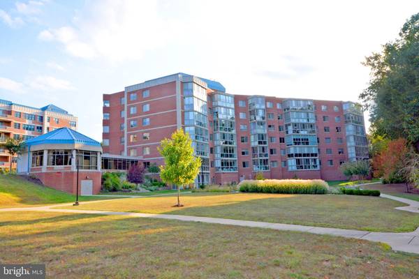 Annapolis, MD 21401,940 ASTERN WAY #311