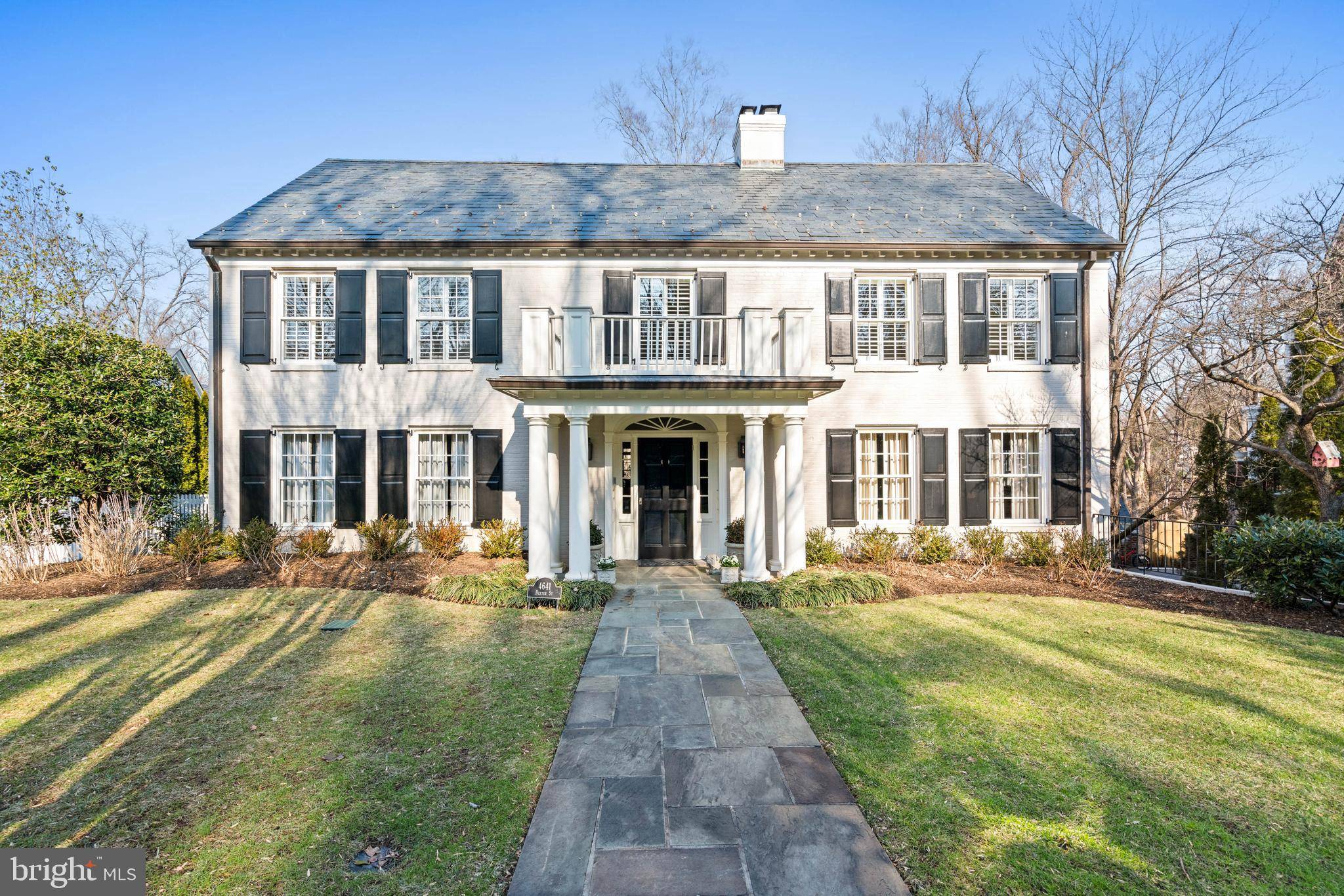 4641 DEXTER ST NW, Washington, DC 20007