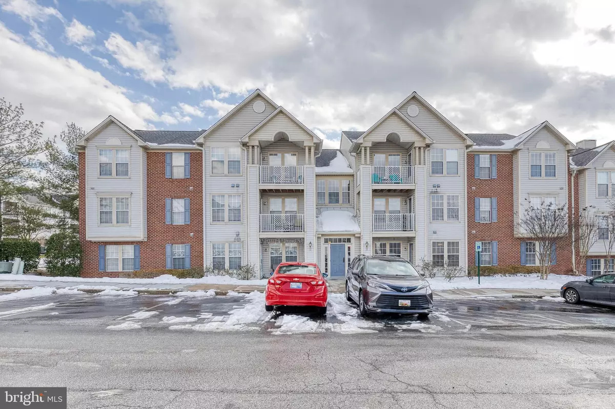 Odenton, MD 21113,701 ORCHARD OVERLOOK #104