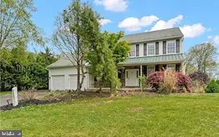 3564 WOODBYNE RD, Springtown, PA 18081