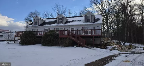 94 MORELAND CT, Paw Paw, WV 25434