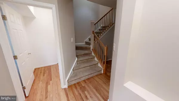 Alexandria, VA 22304,960 HARRISON CIR