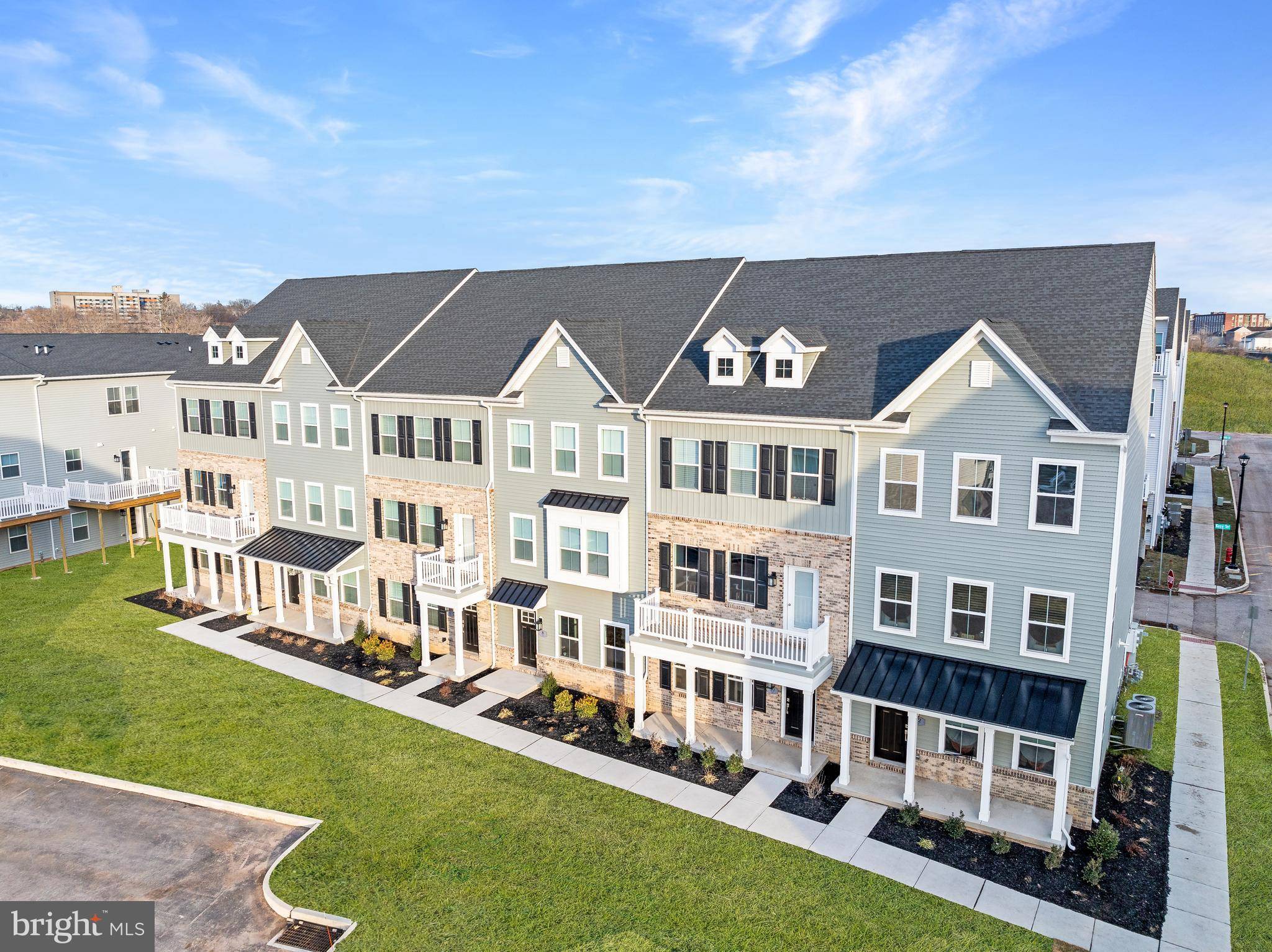 205 BRONZE ST, Phoenixville, PA 19460