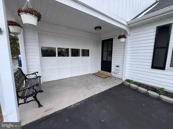 Southampton, NJ 08088,8 ANDOVER CT