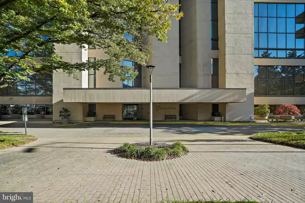 Arlington, VA 22202,1101 S ARLINGTON RIDGE RD #415