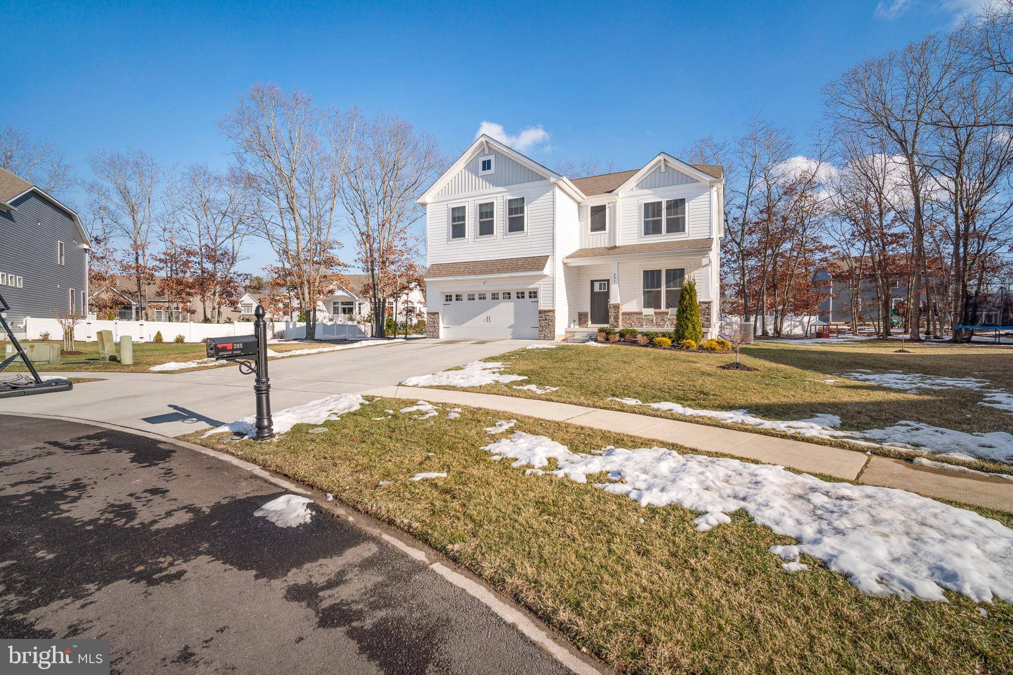 201 SPYGLASS CT, Egg Harbor Township, NJ 08234