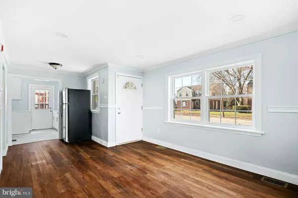 Chester, PA 19013,213 W ELKINTON AVE #1