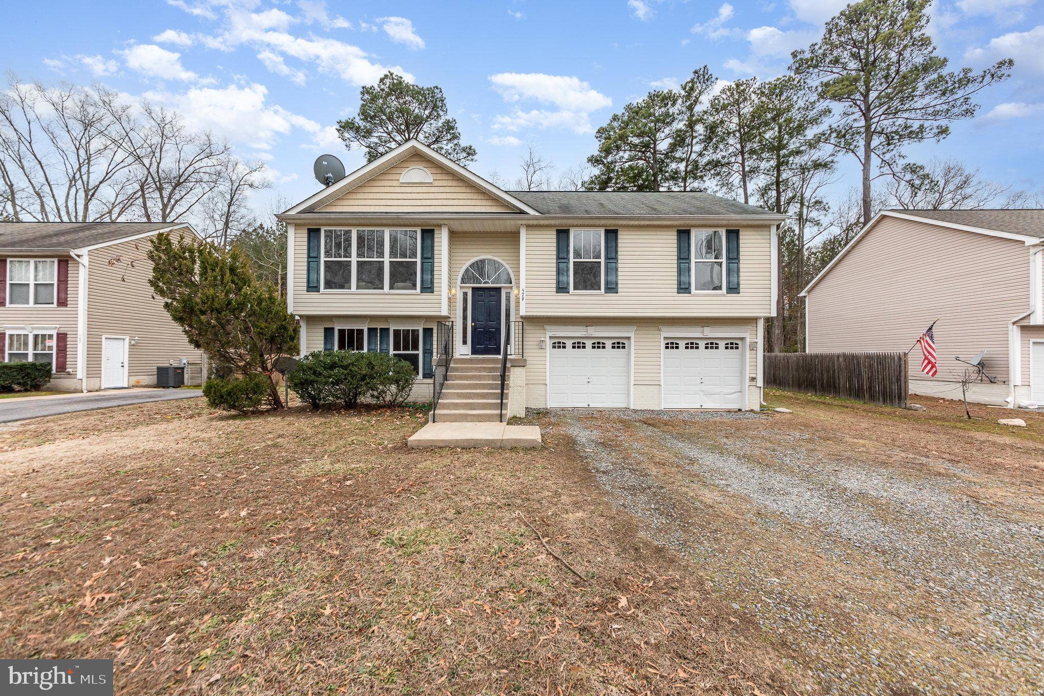 Colonial Beach, VA 22443,579 WAKEFIELD DR