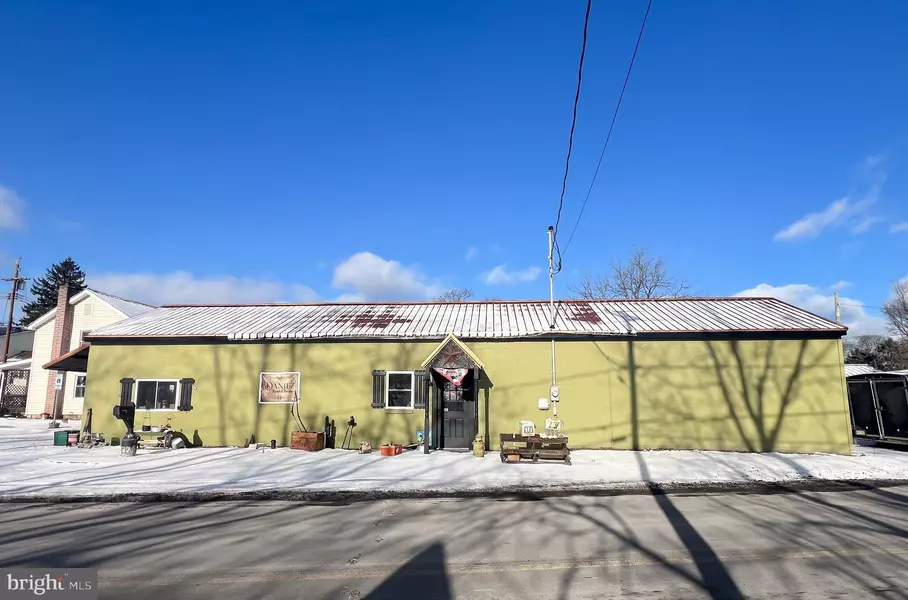 463 SOUTH MAIN STREET, Milroy, PA 17063