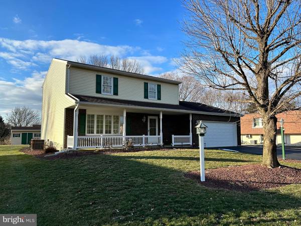 39 KINGSTON DR, Palmyra, PA 17078