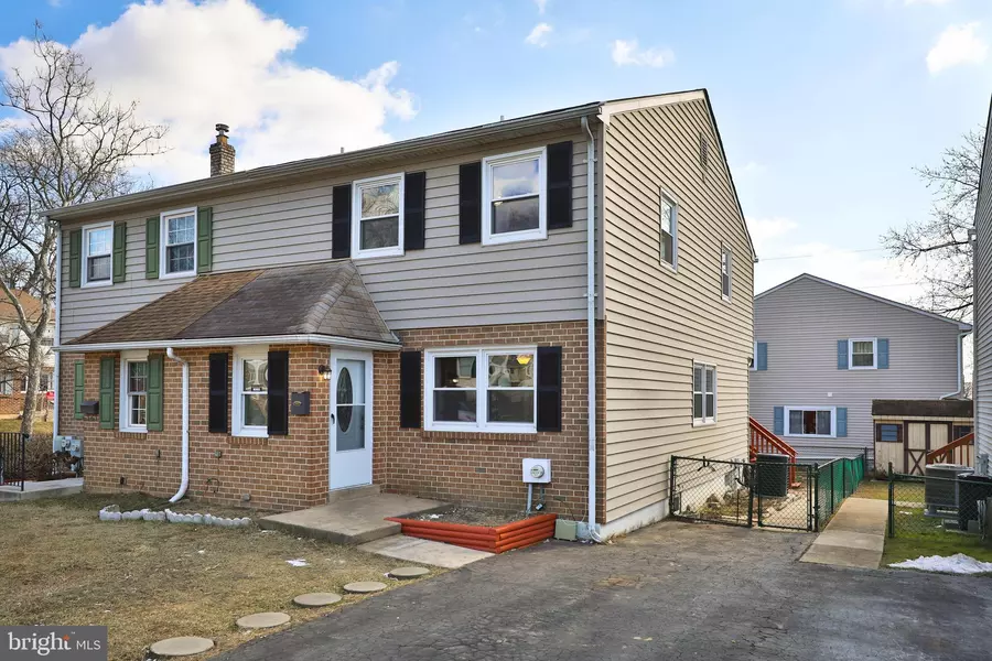 302 MELLING AVE, Marcus Hook, PA 19061