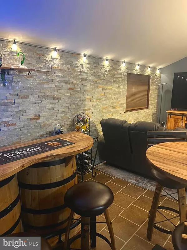 Turnersville, NJ 08012,15 FOMALHAUT AVE