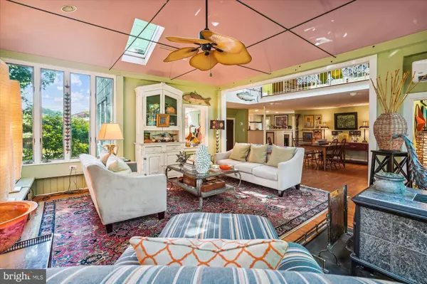 Tilghman, MD 21671,5877 TILGHMAN ISLAND RD