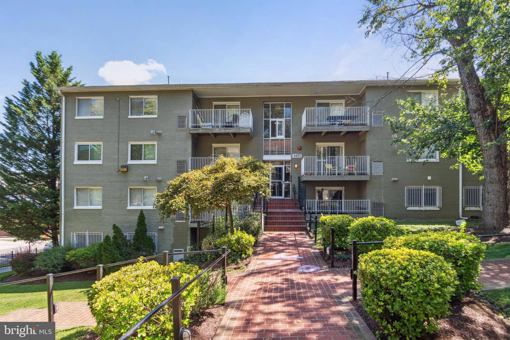 Washington, DC 20019,4477 B ST SE #104