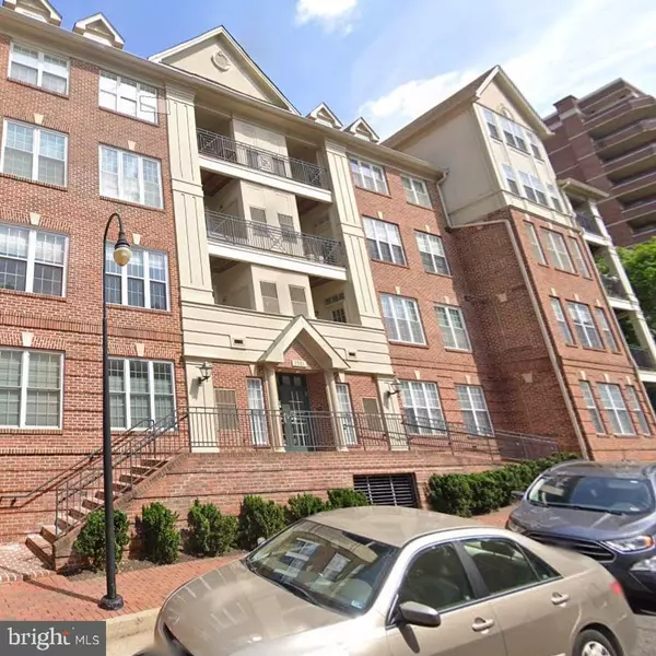 1321 N ADAMS CT #204, Arlington, VA 22201