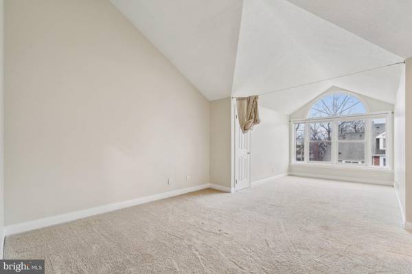 Falls Church, VA 22042,3152-K ANCHORWAY CT #K