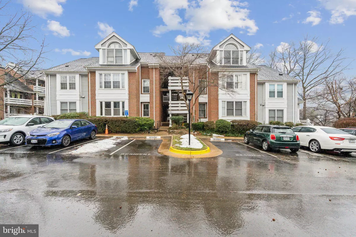 Falls Church, VA 22042,3152-K ANCHORWAY CT #K