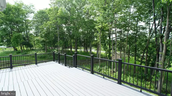 Shepherdstown, WV 25443,60 HORNER FARM LN