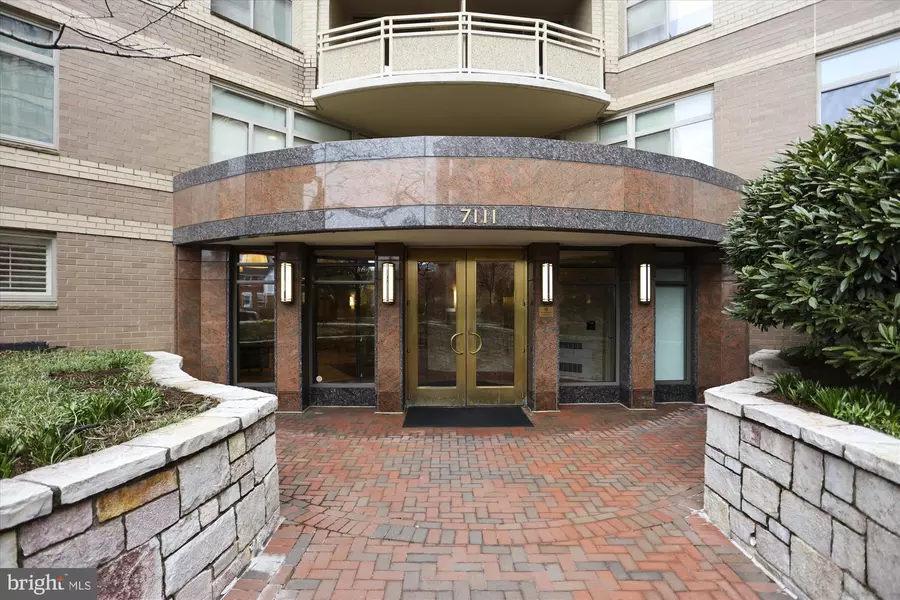 7111 WOODMONT AVE #307, Bethesda, MD 20815