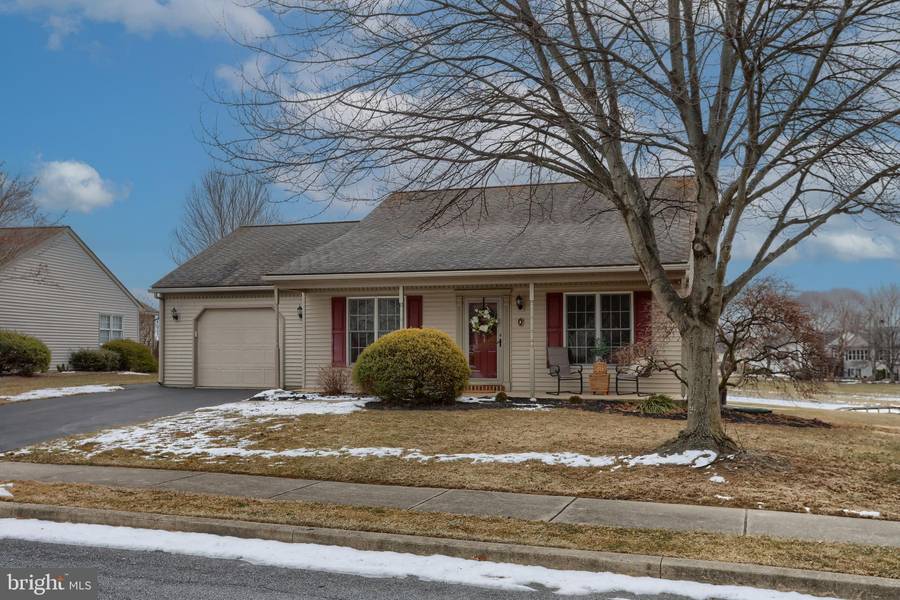 3 THORNDALE DR, Myerstown, PA 17067